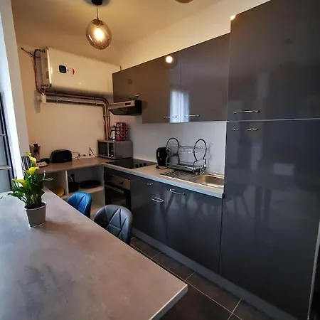 Le Puzzle Apartment Trelaze Exterior photo